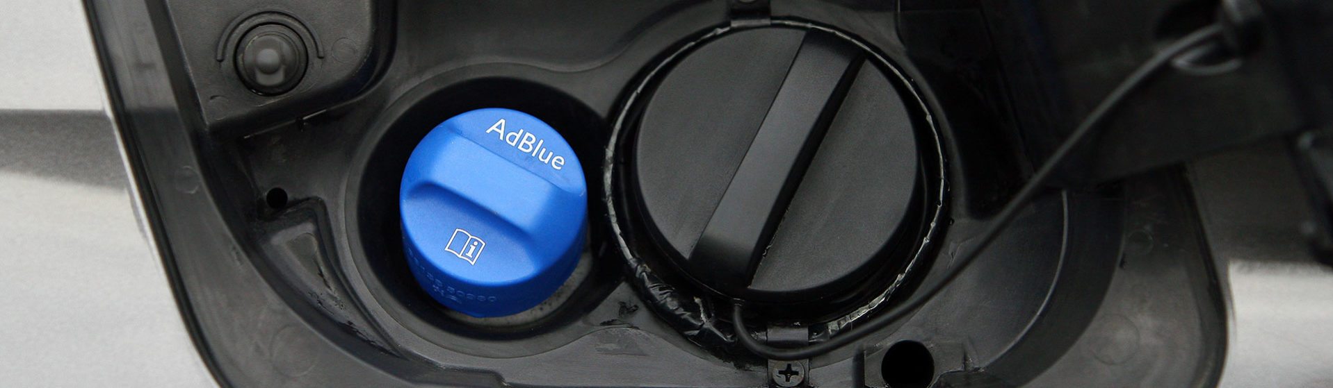 AdBlue Einfüllstutzen - Fahrzeug